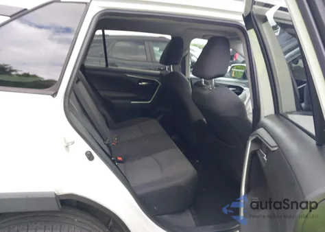 2019 Toyota Rav4 Xle z USA, uszkodzony, nr VIN 2T3W1RFV5KW019866